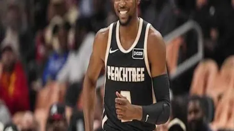 《皇家社会力克埃尔切，奥斯卡松显神威，奥亚萨瓦尔锁胜球》